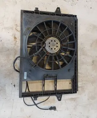 Fiat Ulysse Radiator cooling fan shroud 864189d