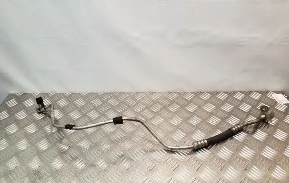 Chrysler Voyager Air conditioning (A/C) pipe/hose 