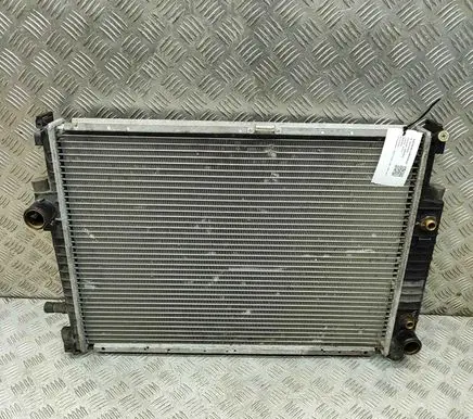 BMW 5 E34 Coolant radiator 2242138