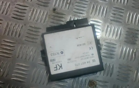 Opel Zafira A Other control units/modules 24437076kf F005V00155