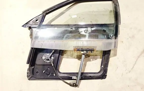 Audi 100 200 5000 C3 Front door window/glass frame 