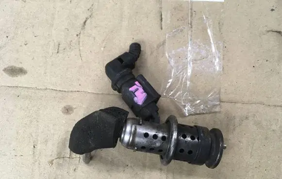 Peugeot 308 FAP injector 0886978086