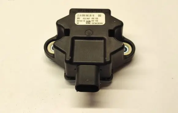 Mercedes-Benz GL X166 Acceleration sensor A0065422618
