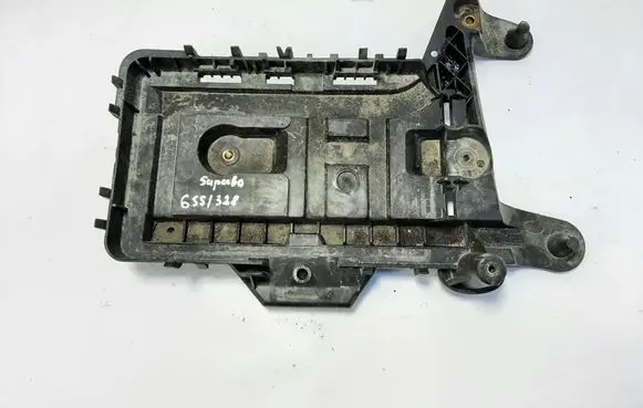 Skoda Superb B6 (3T) Battery box tray 1K0915333H