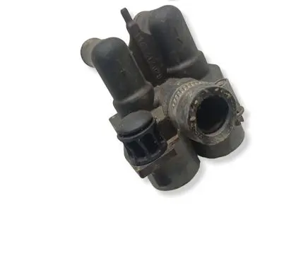 Mercedes-Benz E W210 Coolant heater control valve 0018303484 1147412078