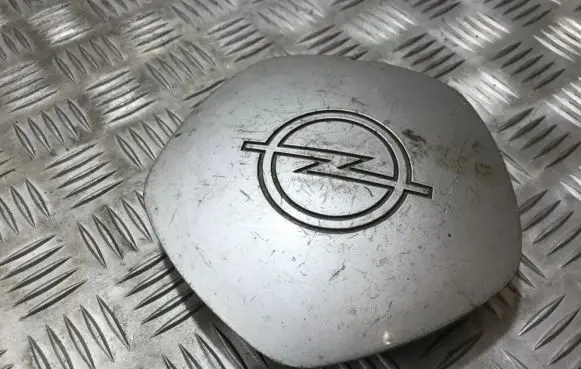 Opel Corsa A Original wheel cap 90089900