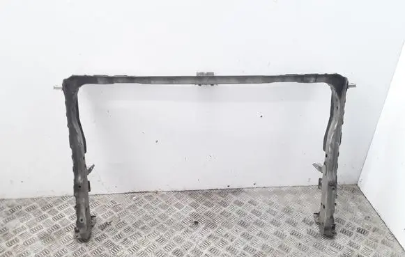 Toyota Avensis T270 Bottom radiator support slam panel 8917305060