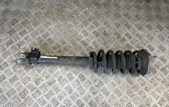 Front shock absorber with coil spring