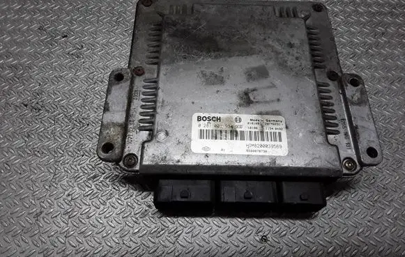 Renault Scenic I Engine control unit/module 0281001934 28FM0231