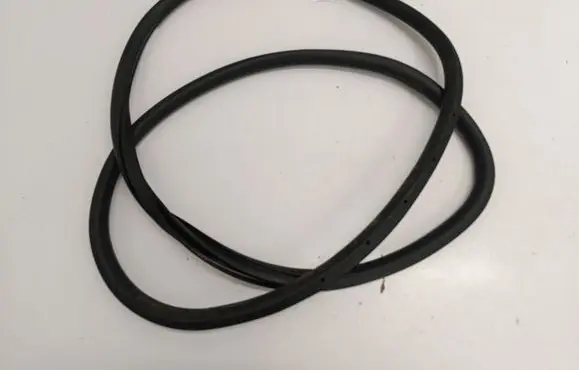 Mercedes-Benz C W206 Front door rubber seal 