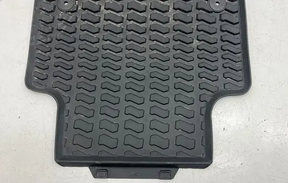 Audi Q7 4M Rear floor mat 4M1061512
