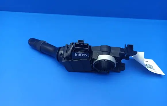 Lexus IS 220D-250-350 Indicator stalk 17F100 42110 17F219