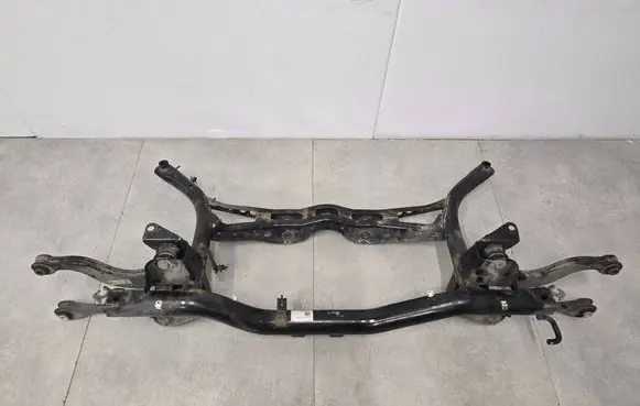 Volkswagen Golf VII Rear subframe 5Q0505315AE