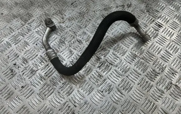 Air conditioning (A/C) pipe/hose