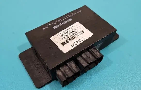 Volkswagen PASSAT B5.5 Central body control module 1C0959799B IMPRK1359721