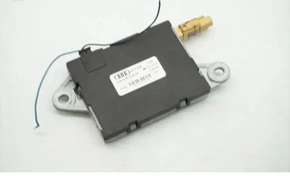 Audi TT TTS Mk2 Aerial antenna amplifier 8J8035225M