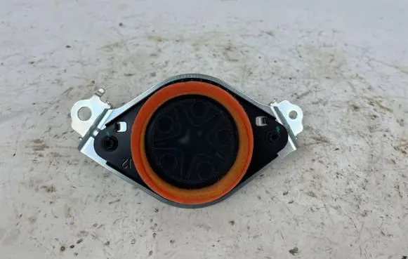 Toyota Mirai II High frequency speaker in the rear doors 8615062060