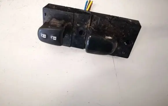 Nissan Micra K14 Electric window control switch 