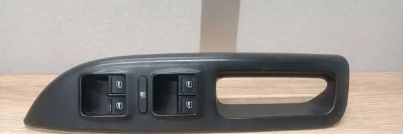 Skoda Octavia Mk2 (1Z) Electric window control switch 1Z0959858B 081701S