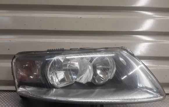 Audi A6 S6 C6 4F Headlight/headlamp 