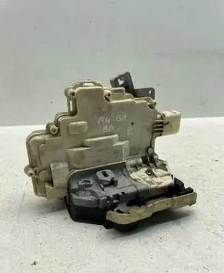 Audi A4 S4 B8 8K Rear door lock 8K0839016