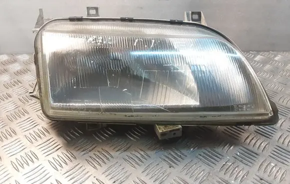 Volkswagen Sharan Headlight/headlamp 1305235255