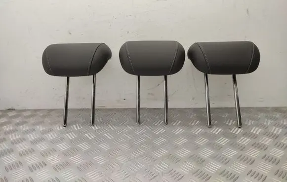 Opel Insignia B Rear seat headrest 