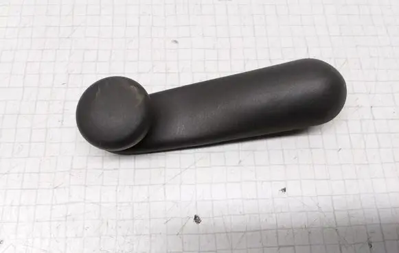 Fiat Punto (188) Rear door window winding handle 