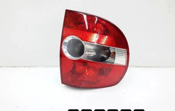 Volkswagen Fox Rear/tail lights 5z0945095a