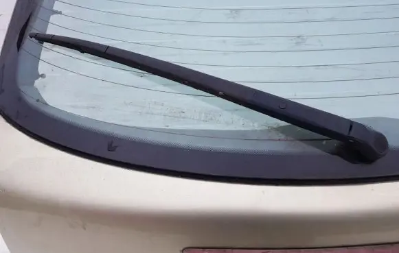 Fiat Bravo - Brava Rear wiper blade arm