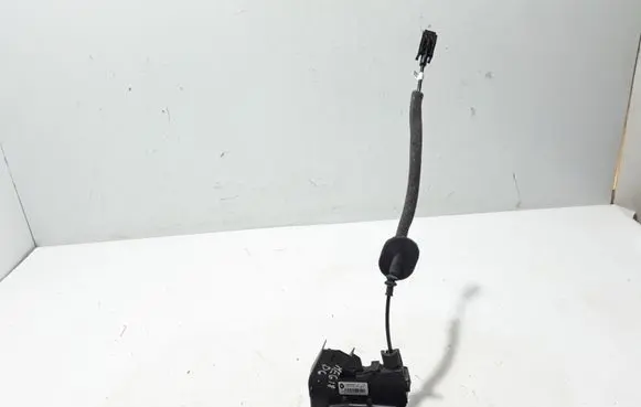 Renault Megane IV Rear door lock 825025227R