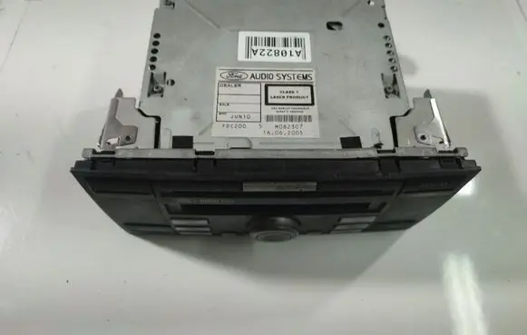 Ford Focus C-MAX Radio/CD/DVD/GPS head unit M082307