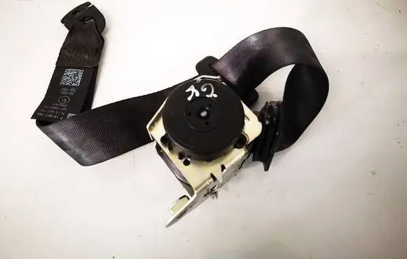 Opel Corsa E Rear seatbelt 13427752 13427731