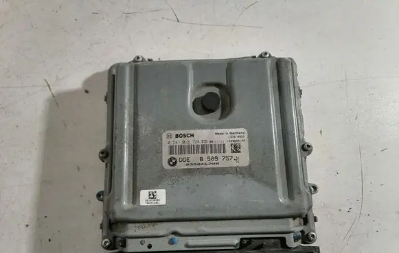 BMW 5 GT F07 Engine control unit/module 8509757 0281016728