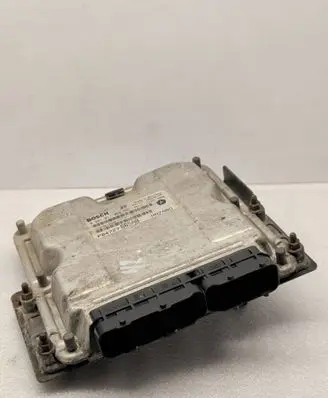 Chrysler Voyager Engine control unit/module P04727665AB 0281011064 TFD318213546