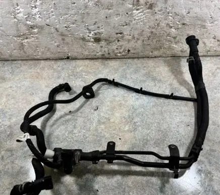 BMW X2 F39 Fuel line pipe 8579950 8592237 8579948