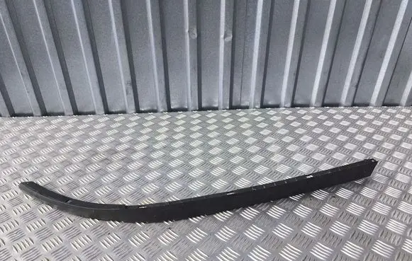 Opel Omega B2 Front bumper lip 09147436