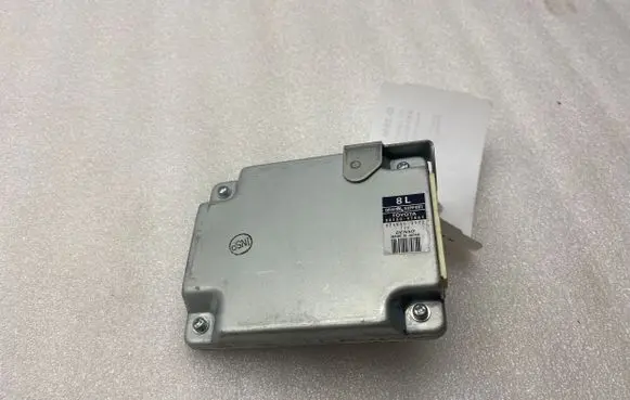 Toyota Prius (XW30) Other control units/modules 8815047061