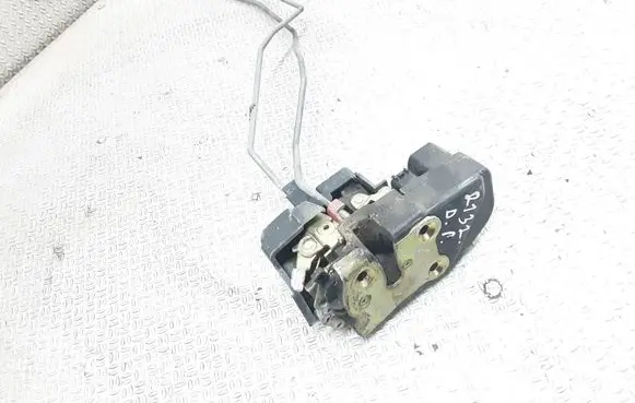 Jeep Grand Cherokee (WJ) Front door lock