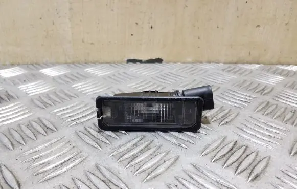 Porsche Cayenne (92A) Number plate light 1K8943021