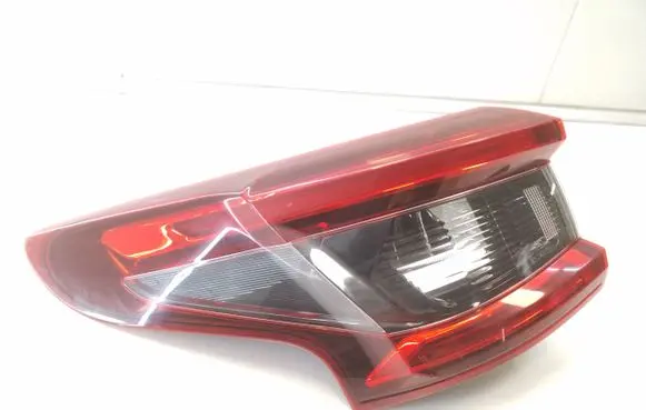 Nissan Qashqai Rear/tail lights KOITO22019009