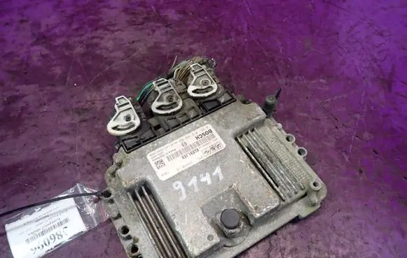 Ford Focus C-MAX Engine control unit/module ECU 