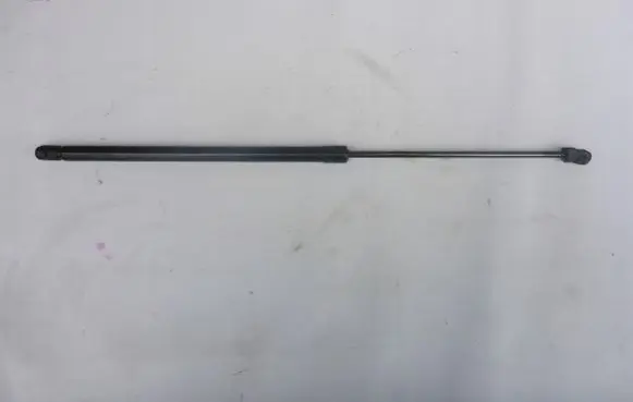 Nissan Qashqai Tailgate strut 