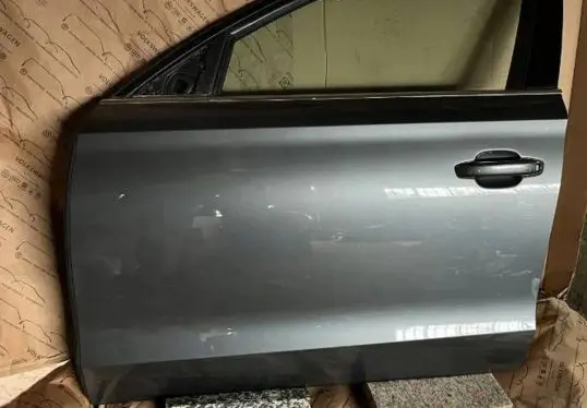 Audi A8 S8 D4 4H Front door
