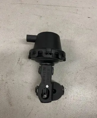 Audi Q5 SQ5 Vacuum valve 72140367