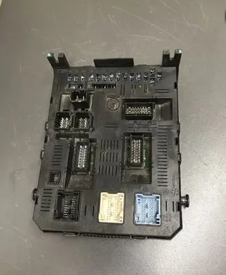 Peugeot 407 Comfort/convenience module 216761594