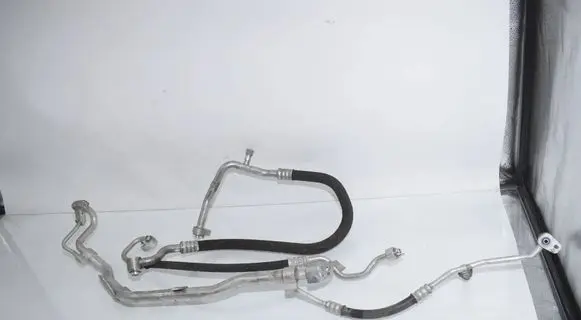 BMW 3 G20 G21 Air conditioning (A/C) pipe/hose 9395471 6805028 6805027