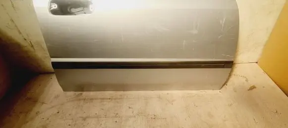 Subaru Impreza II Front door