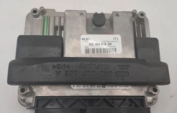 Audi Q5 SQ5 Engine control unit/module 03L906018JM 30121652
