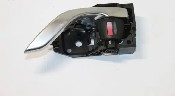 Mazda 3 III Front door interior handle